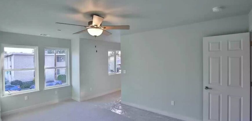 37 Oak Avenue – Woodland, CA