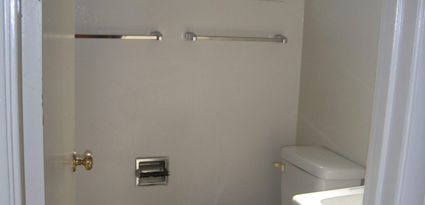 426 E. 8th Street #1